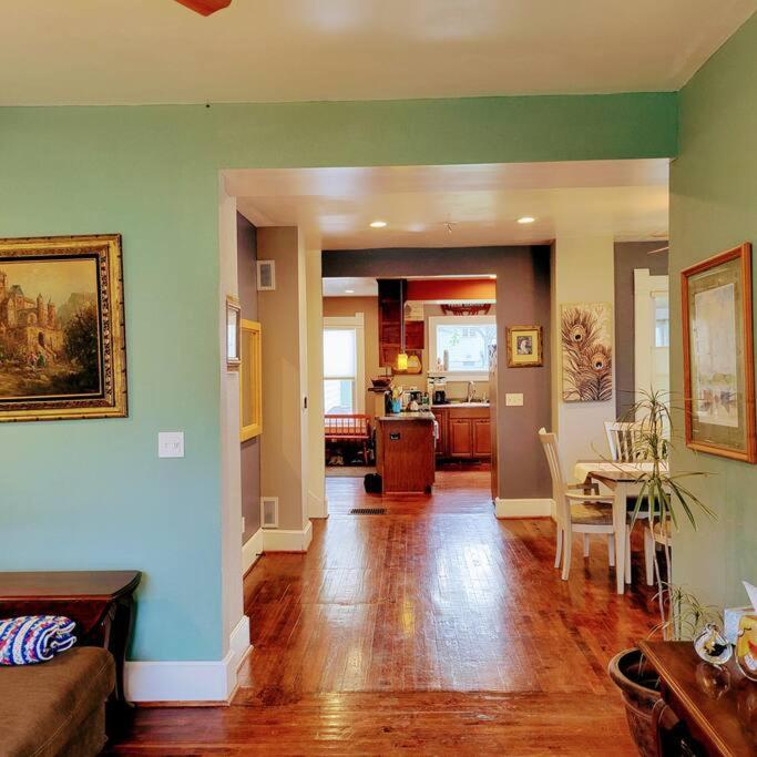 Charming Restored 1891 House Fort Atkinson Extérieur photo